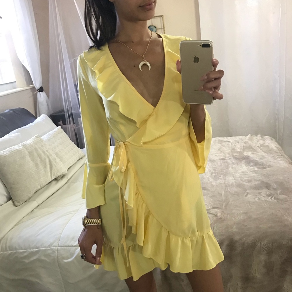 PRETTYLITTLETHING Yellow Dress